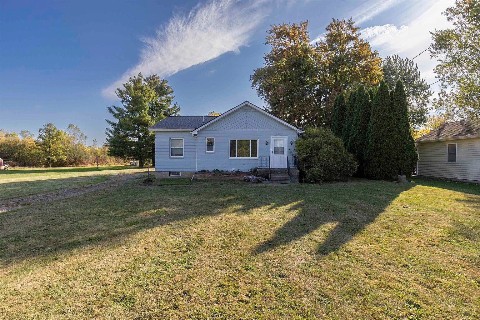 2455 S Dye Rd photo 1