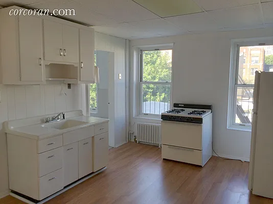 Rented by Corcoran | media 11