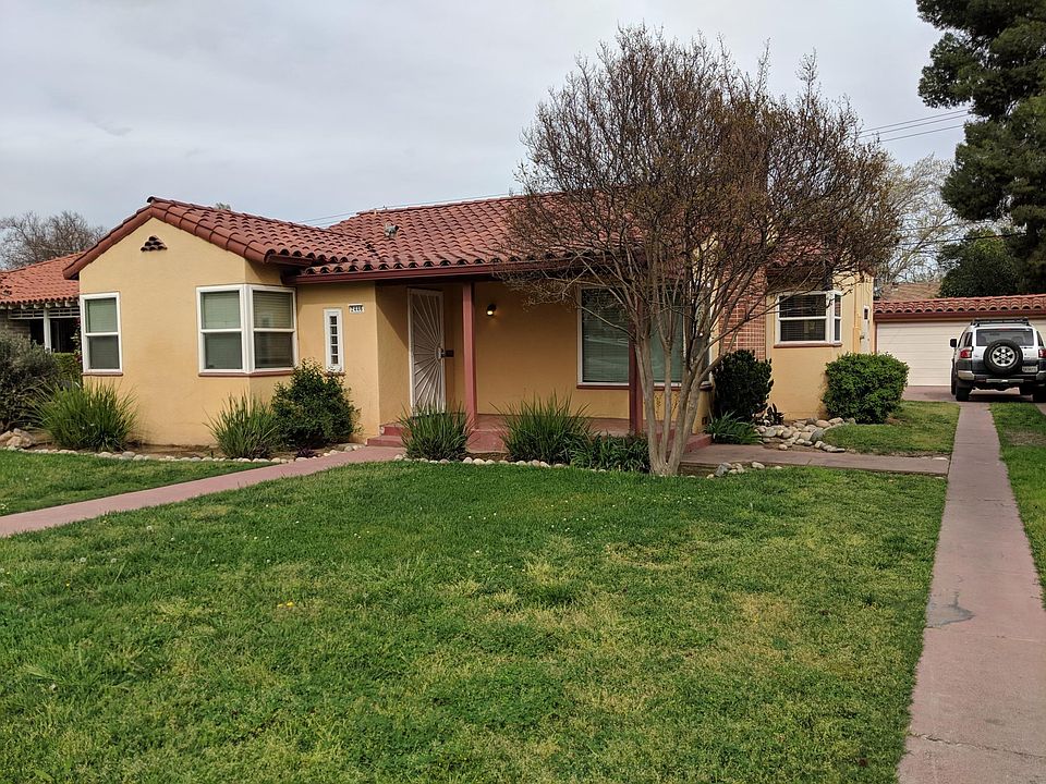1st image of 2446 N Vagedes Ave