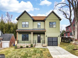 895 N Kentucky St, Arlington, VA 22205