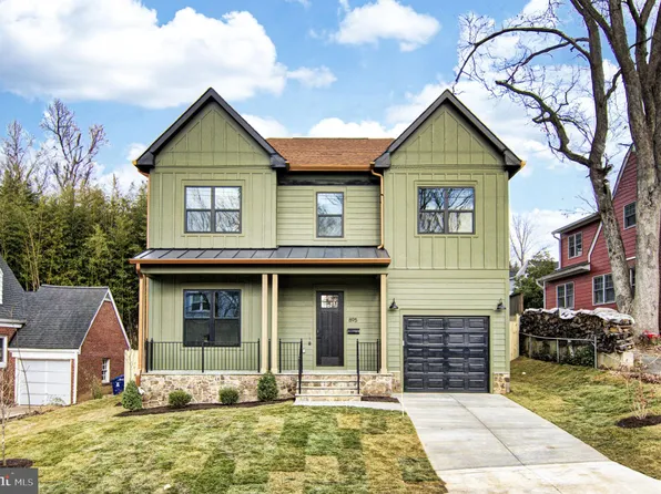 895 N Kentucky St, Arlington, VA 22205