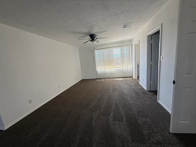 4808 Driftwood Ave NW — Photo 19