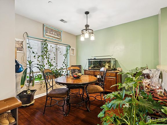 2nd image of 368 Rector St Unit 419