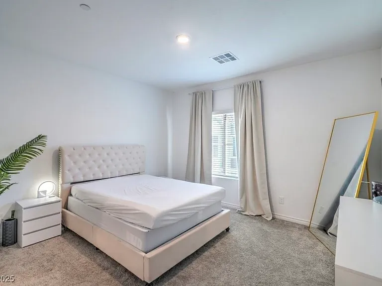 7318 N Decatur Blvd #4 — Photo 12
