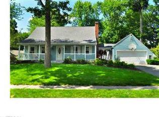 11 Colonial Dr, Enfield, CT 06082
