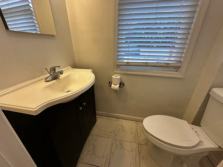 38 K St NW — Photo 9