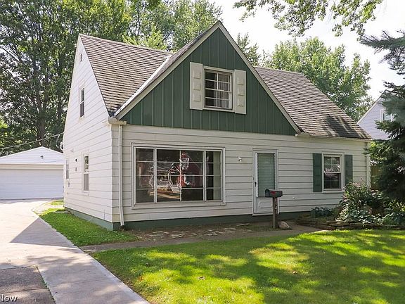2nd image of 6941 Greenleaf Ave