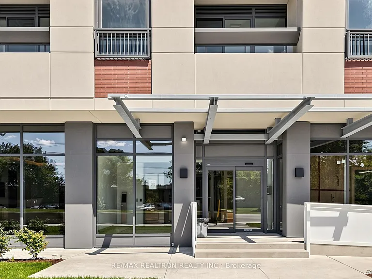 4010 Eglinton Ave W #702 — Photo 5