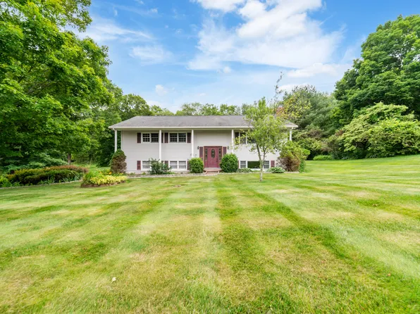 6 Revere Road, New Milford, CT 06776
