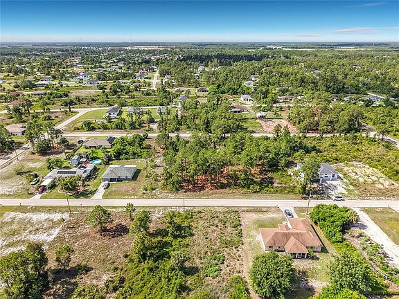 5th image of 722 MANUEL STREET E LOT 5