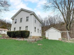 5076 Schultz Rd, Black Earth, WI 53515