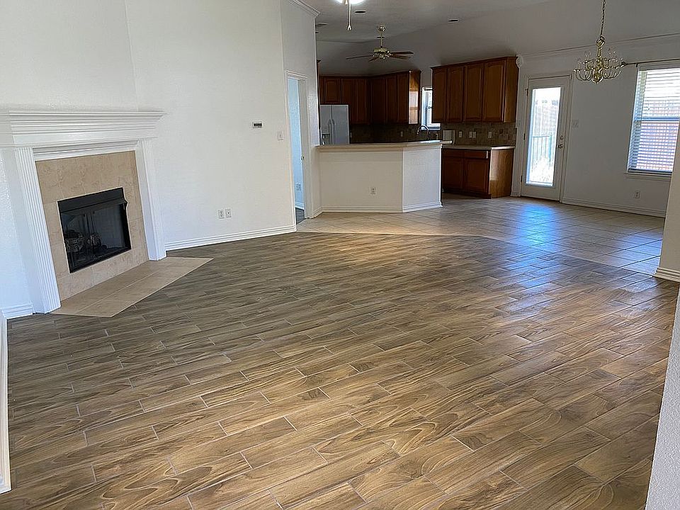 1st image of 1220 Orchard Breeze