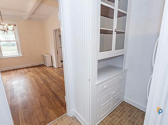 4th image of 3440 Telford St