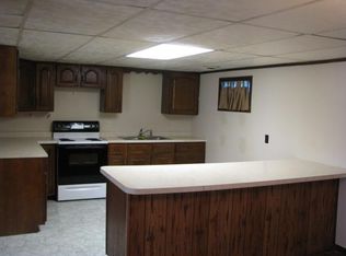 6392 Tuscarawas Rd, Midland, PA 15059