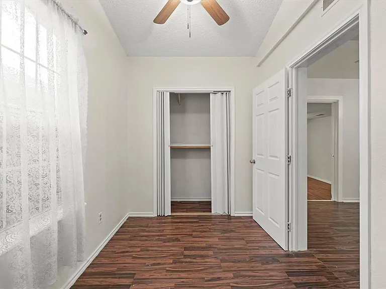 709 S Munger Blvd — Photo 5