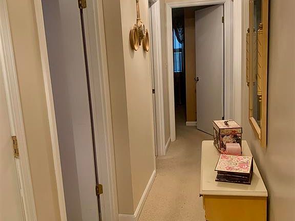 2nd image of 225 Windsong Dr