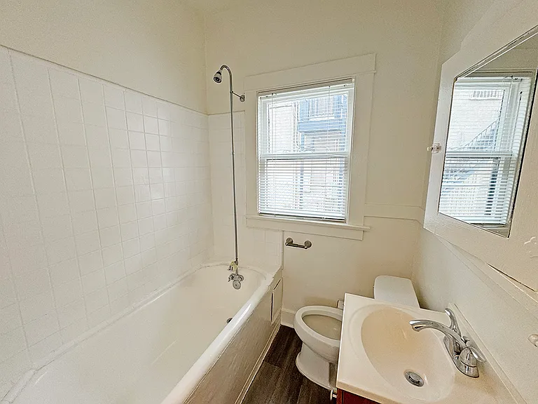 716 Raymond Ave #11 — Photo 12