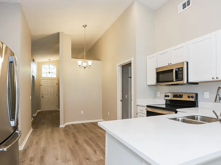 416 Sangria Dr — Photo 5