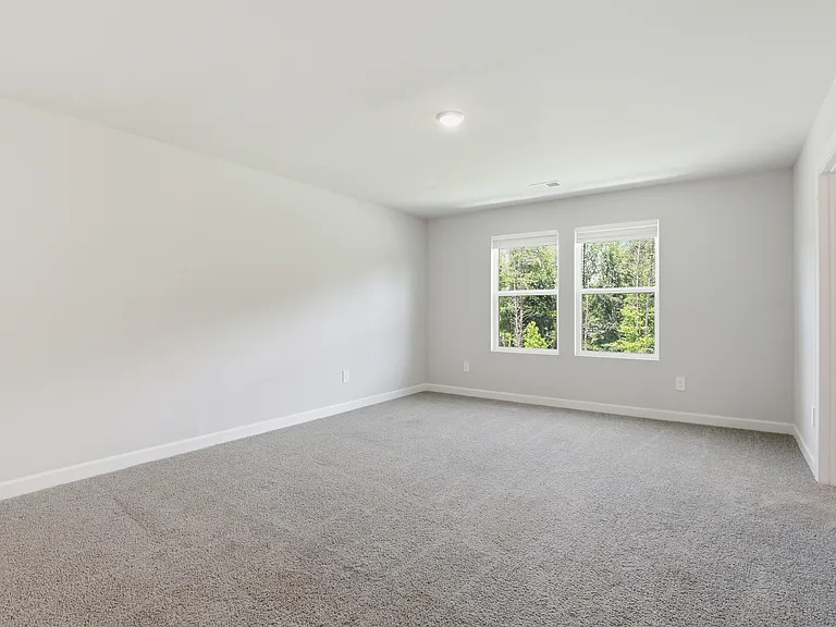 118 Martel Dr — Photo 23