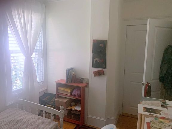 5th image of 89-91 Montgomery St #2R