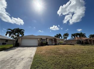 2018 SW 30th St, Cape Coral, FL 33914