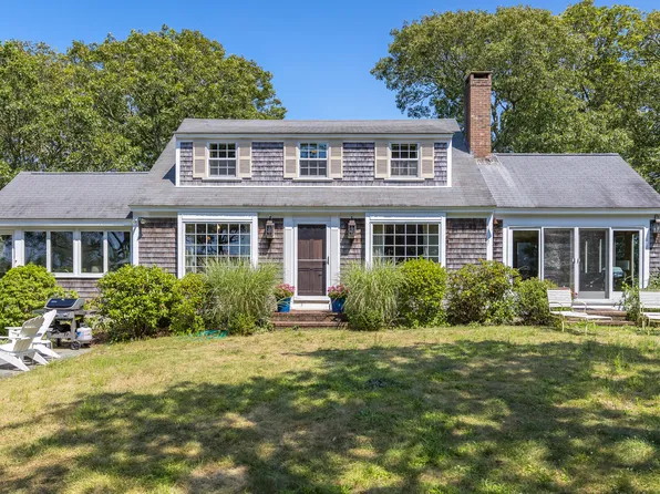 39 Harbor Road, Harwich Port, MA 02646