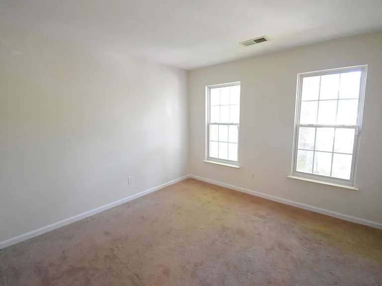 3704 Wind Ridge Pl — Photo 27