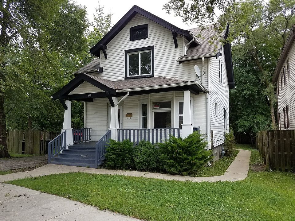 1st image of 529 Oak St