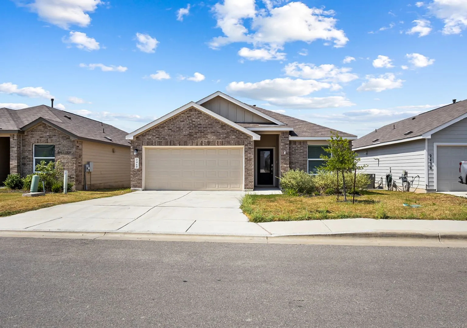 Beautiful Parkside Home with Covered Patio & No Rear Neighbors — Photo 1