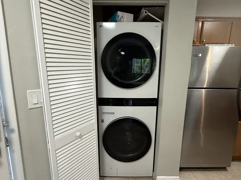2445 SW 18th Ter #220 — Photo 25