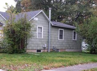 1211 10th St NE, Austin, MN 55912