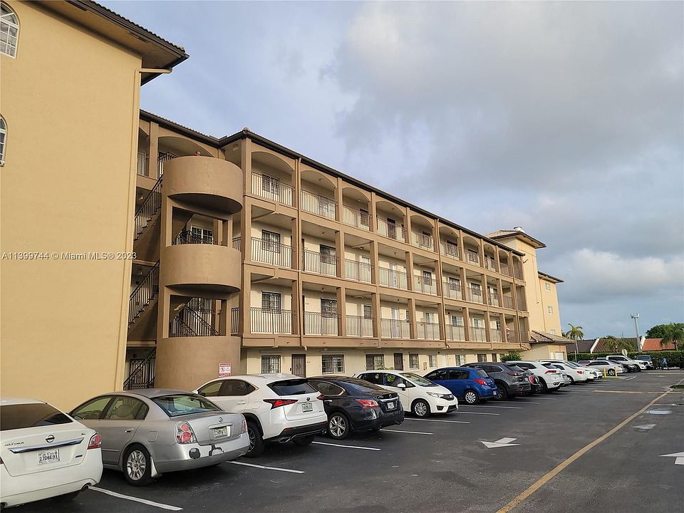 1st image of 8851 NW 119th St Unit 4112