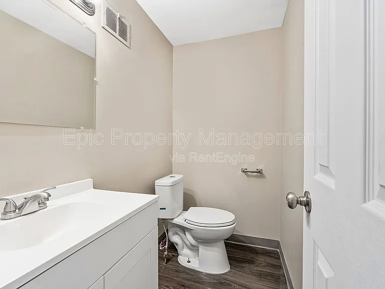 1016 Montie Rd — Photo 4