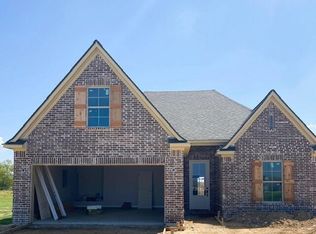 3132 E Camilla Cir, Lake Cormorant, MS 38641