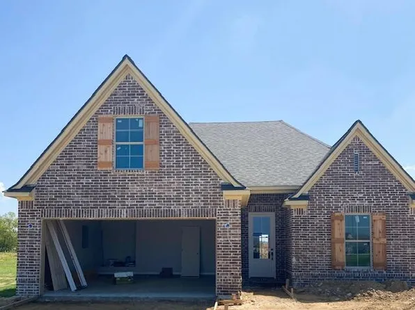 3132 E Camilla Cir, Lake Cormorant, MS 38641
