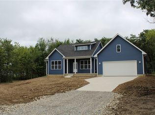 7637 Spencer Rd, Spencer, OH 44275