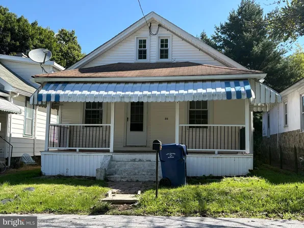 35 S Park Ave, Coatesville, PA 19320