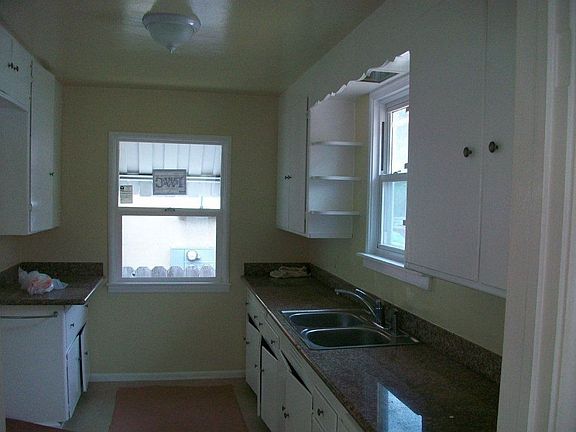 3rd image of 6155 Seminary Ave
