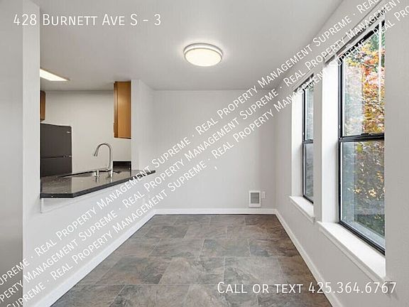 5th image of 428 Burnett Ave S #3