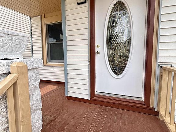 5th image of 1727 W Arrow STREET