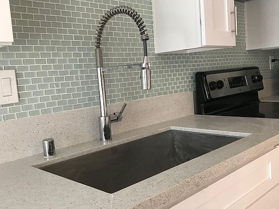 5th image of 2852 Sawtelle Blvd APT 9