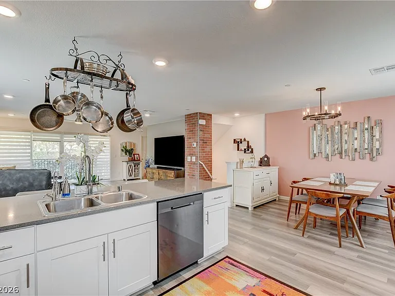 3715 Brilliant Sunset St — Photo 18