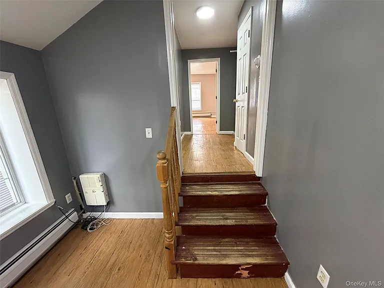93 Catharine St #2 — Photo 6