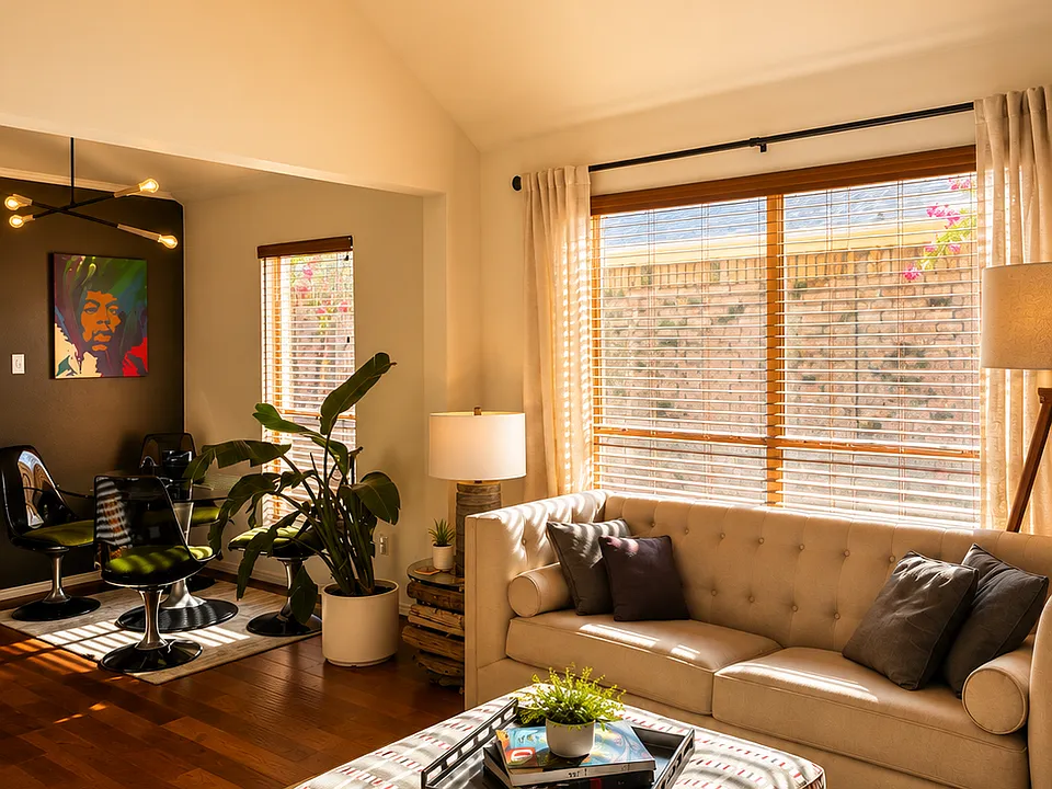 2312 Brookview Dr