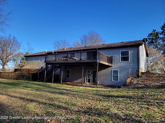 2nd image of 23667 17 Mile Rd