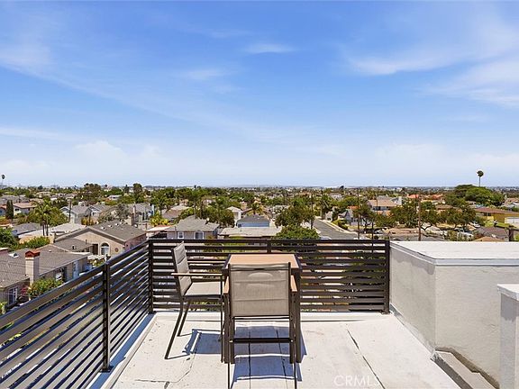 4th image of 4604 W 172nd D Lawndale #D