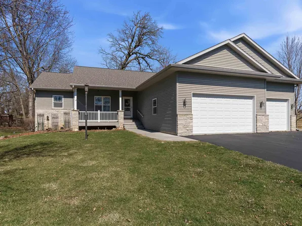 N7988 Elser Dr, Beaver Dam, WI 53916