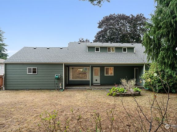 2nd image of 3403 Glendale Drive W