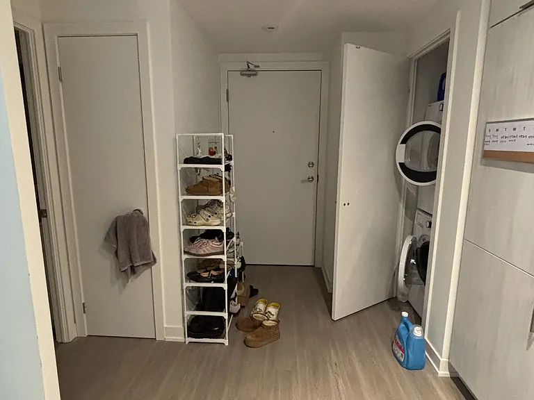 8 Wellesley St E #1502 — Photo 10