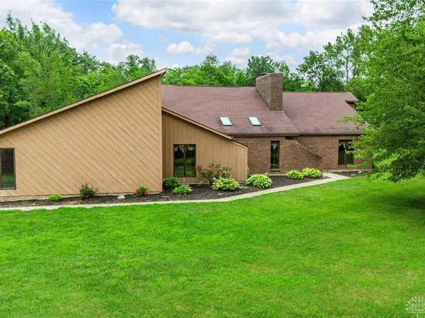 4230 Wagner Rd, Dayton, OH 45440